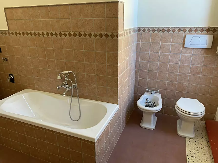 Immagine 12 di Appartamento in vendita  in Via PAOLO SOPRANI, 0 a Castelfidardo