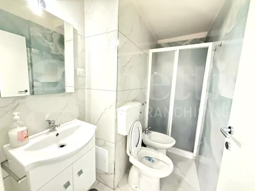 Immagine 11 di Appartamento in affitto  in Via carbonara a Napoli