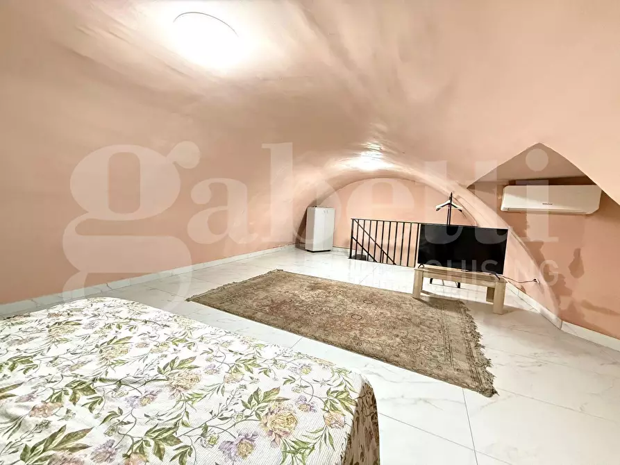 Immagine 15 di Appartamento in affitto  in Via carbonara a Napoli