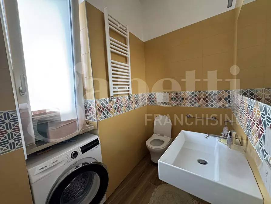 Immagine 12 di Appartamento in vendita  in Via Luigi Sturzo, 26 a Lecce