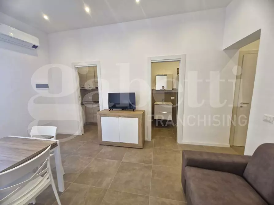 Immagine 7 di Appartamento in vendita  in Corso dei Mille a Palermo