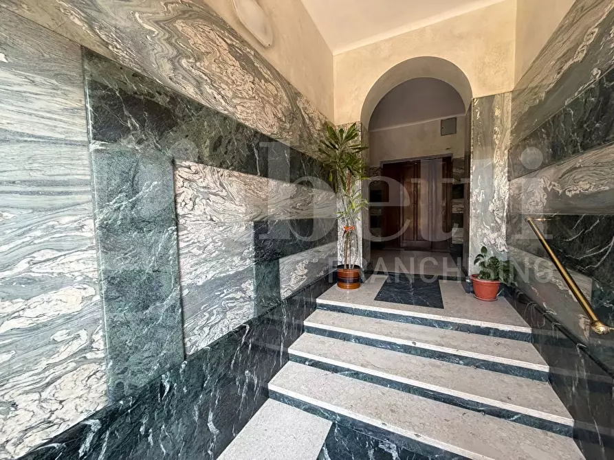 Immagine 18 di Appartamento in vendita  in Via Cassini, 95 a Torino