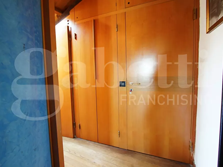 Immagine 22 di Appartamento in vendita  in Via Castello, . a Venezia