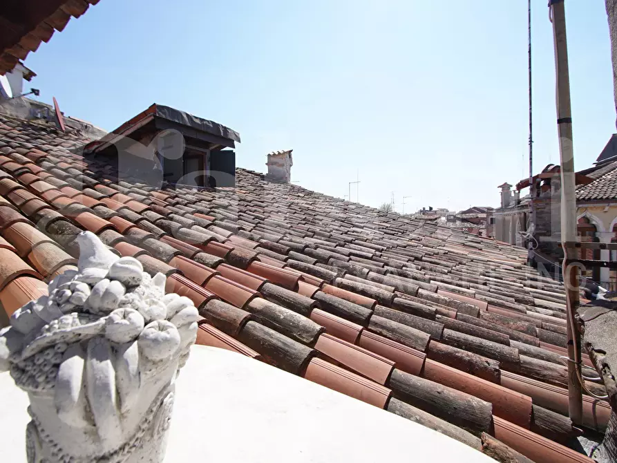 Immagine 1 di Appartamento in vendita  in Via Castello, . a Venezia