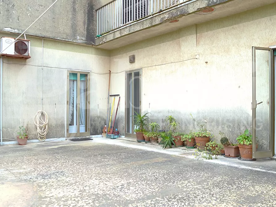 Immagine 20 di Appartamento in vendita  in Via Demostene, 28 a Ragusa
