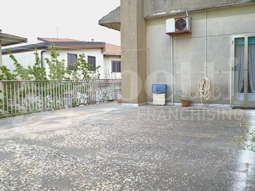 Immagine 14 di Appartamento in vendita  in Via Demostene, 28 a Ragusa