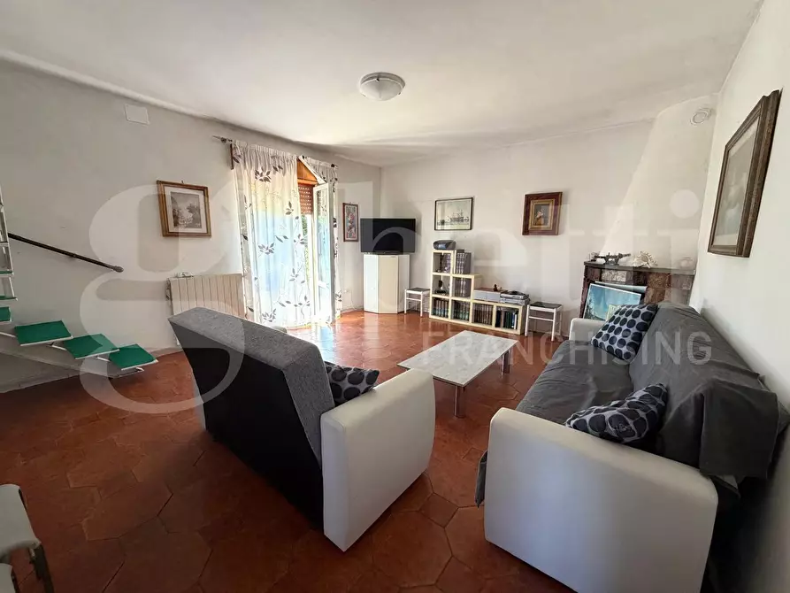 Immagine 20 di Casa trifamiliare in vendita  in Strada Valmontorio, 1512 a Latina