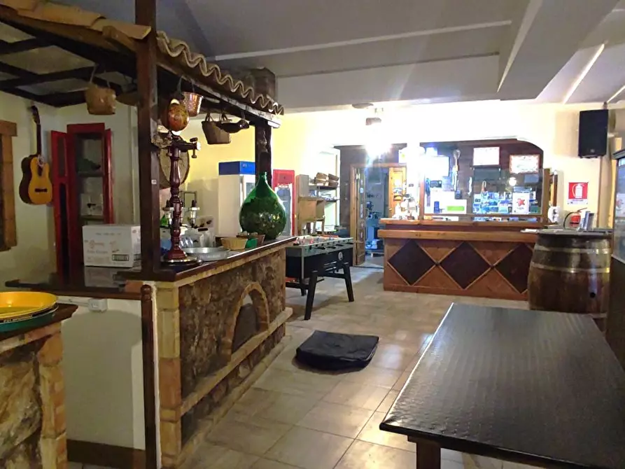 Immagine 14 di Bar / Ristorante in affitto  in LocalitÃ  MONTAGNELLA, SNC a Girifalco