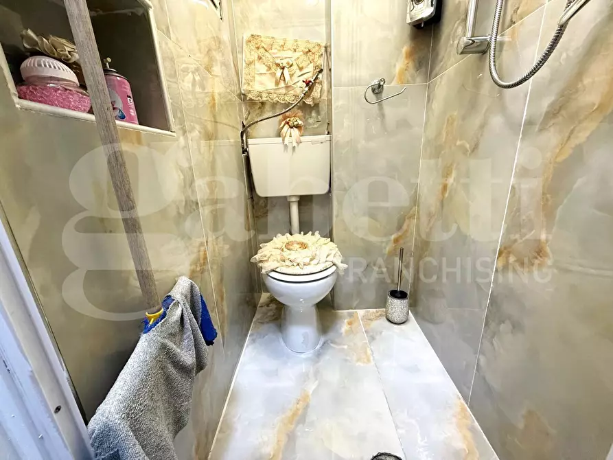 Immagine 20 di Appartamento in vendita  in Via Arenaccia a Napoli
