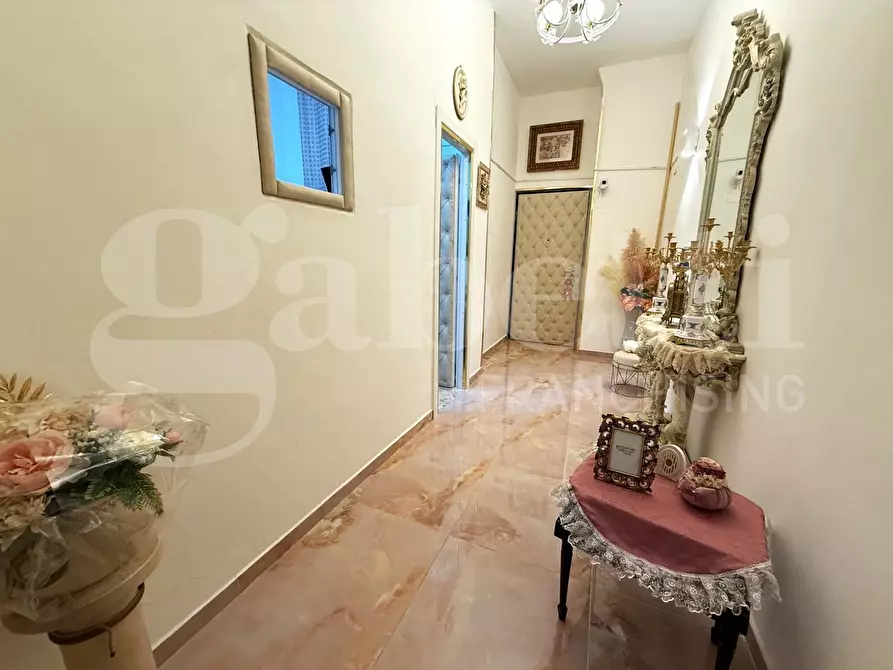 Immagine 3 di Appartamento in vendita  in Via Arenaccia a Napoli