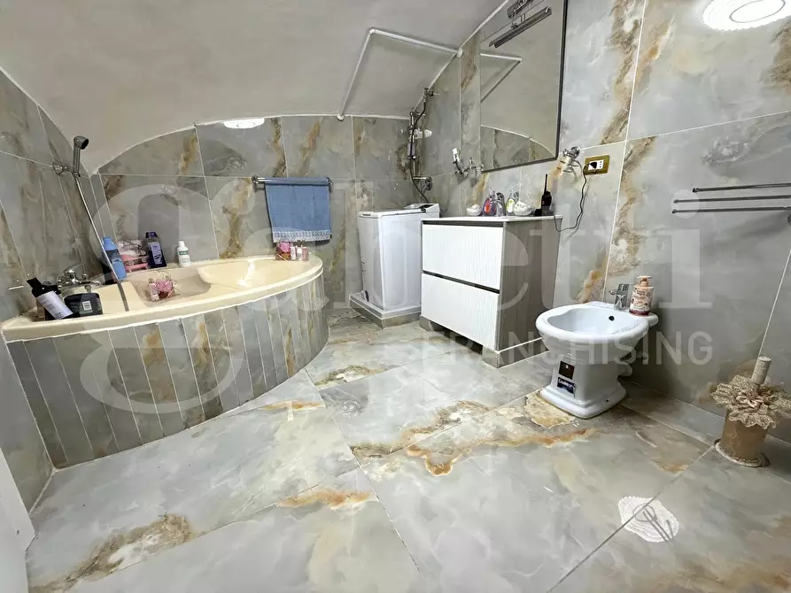 Immagine 23 di Appartamento in vendita  in Via Arenaccia a Napoli