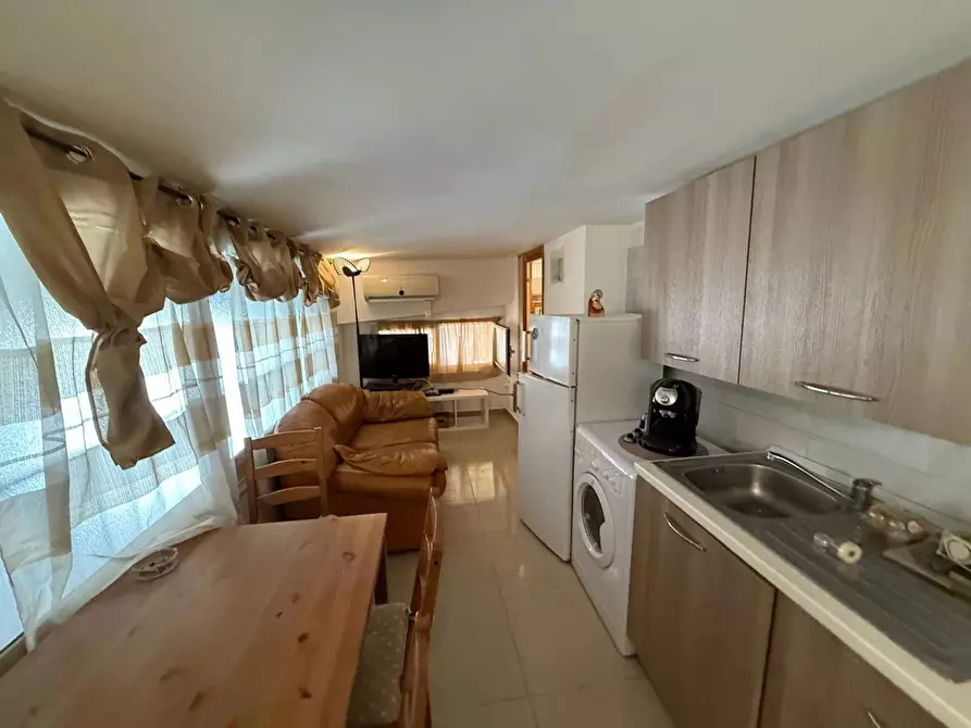 Immagine 11 di Appartamento in affitto  in Via Via Etnea, 780 a Catania