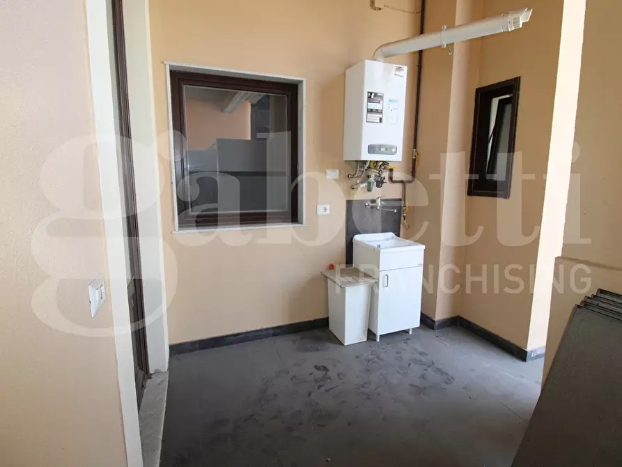 Immagine 23 di Appartamento in vendita  in Via Firenze Cannizzaro, 68 a Aci Castello
