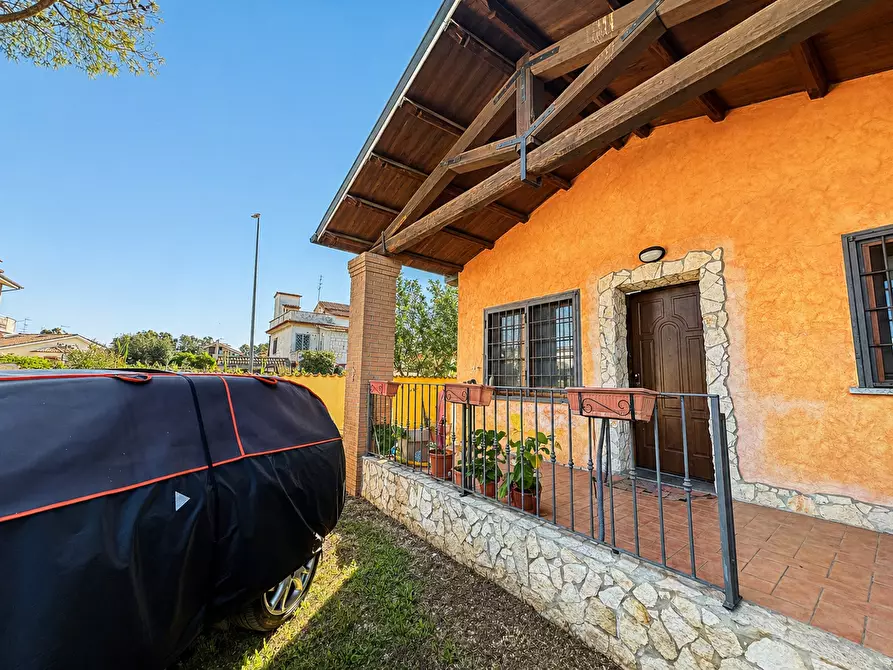Immagine 12 di Villetta a schiera in vendita  in Via Ermanno Ferrero, 50 a Roma