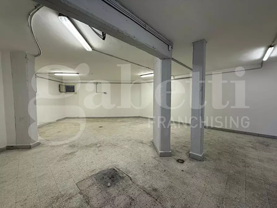 Immagine 14 di Magazzino in affitto  in Via della Zagara, 29 a Misterbianco