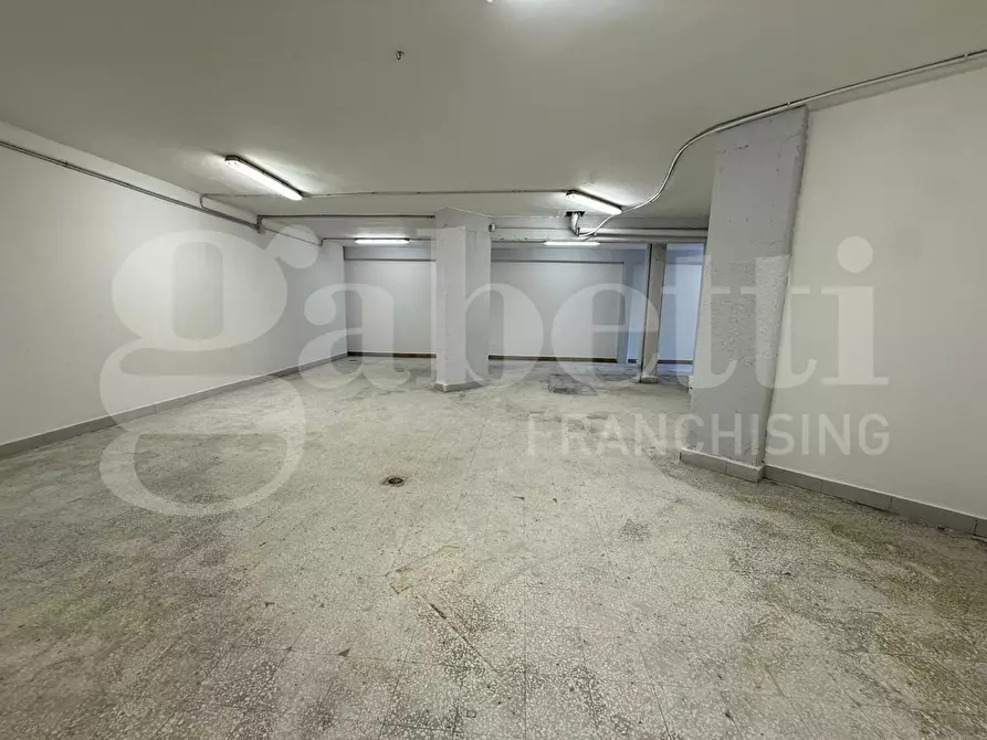 Immagine 19 di Magazzino in affitto  in Via della Zagara, 29 a Misterbianco