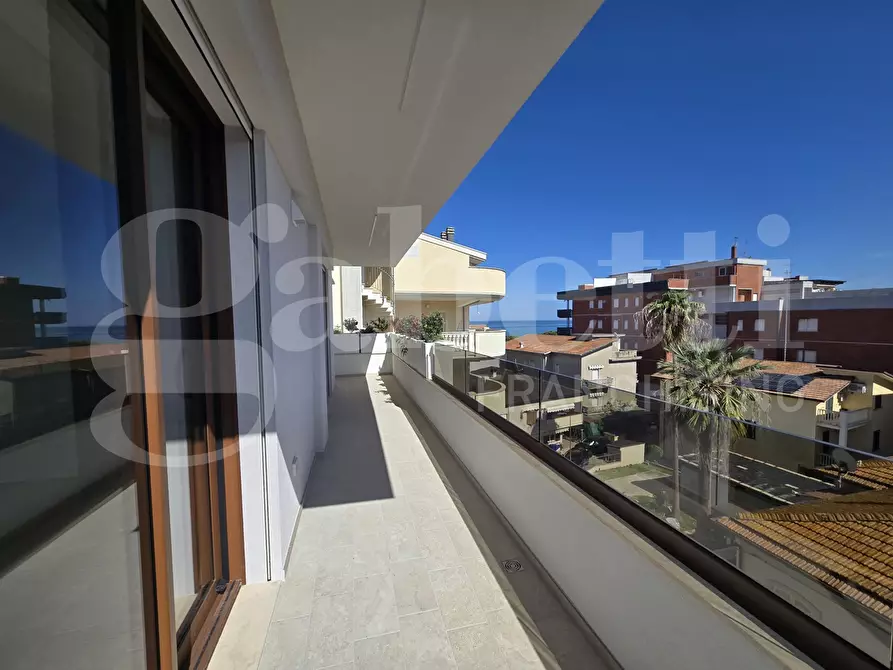 Immagine 9 di Multiproprietà in vendita  in Via Carducci, snc a Tortoreto