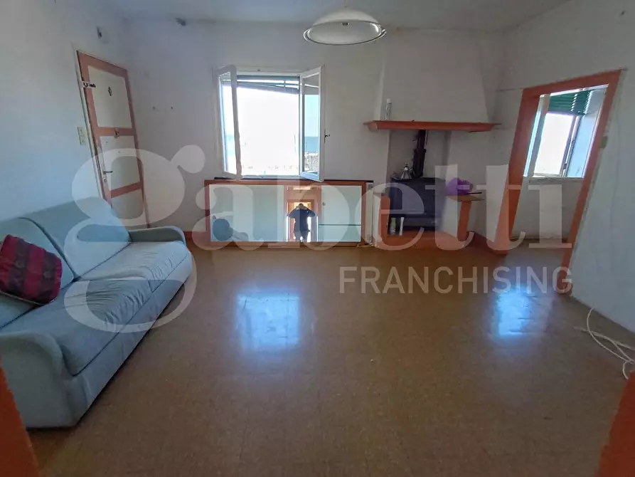 Immagine 4 di Appartamento in vendita  in Via PELLESTRINA - SC LAGUNA a Venezia