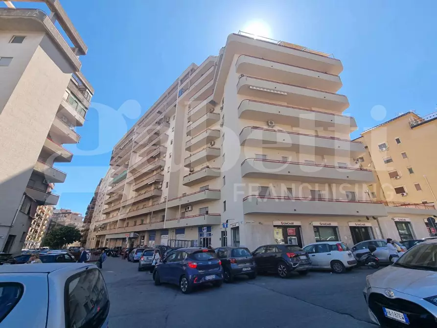 Immagine 1 di Appartamento in vendita  in Via Volontari Italiani del Sangue a Palermo