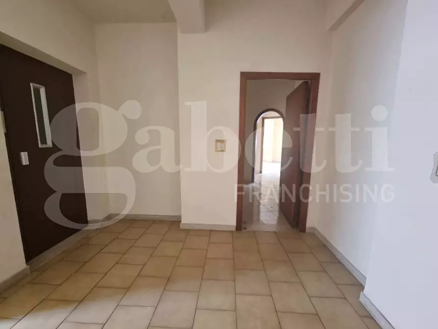 Immagine 6 di Appartamento in vendita  in Via Volontari Italiani del Sangue a Palermo