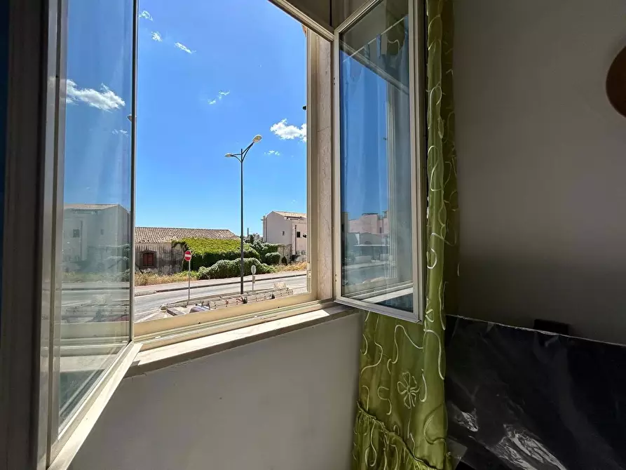 Immagine 14 di Appartamento in vendita  in Via cuma 4, 71 a Siracusa