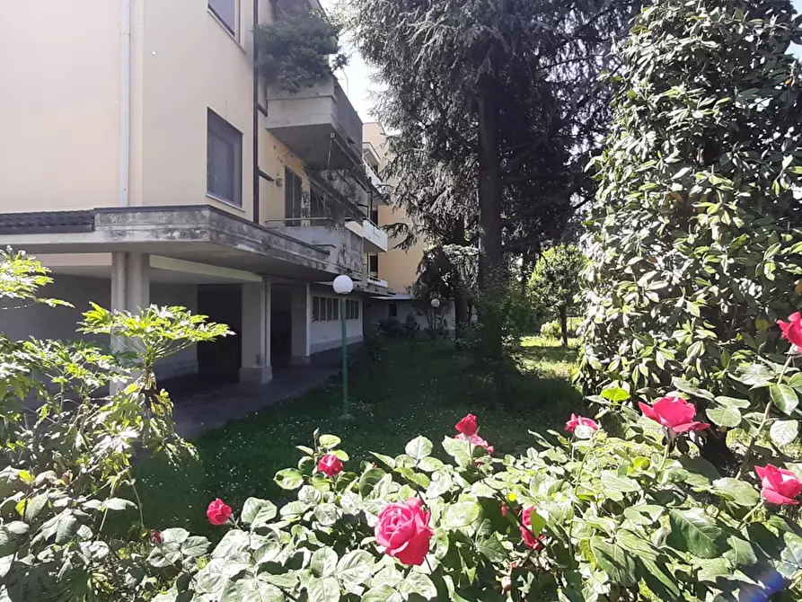 Immagine 1 di Appartamento in vendita  in Via golfarelli, 24 a Forli'