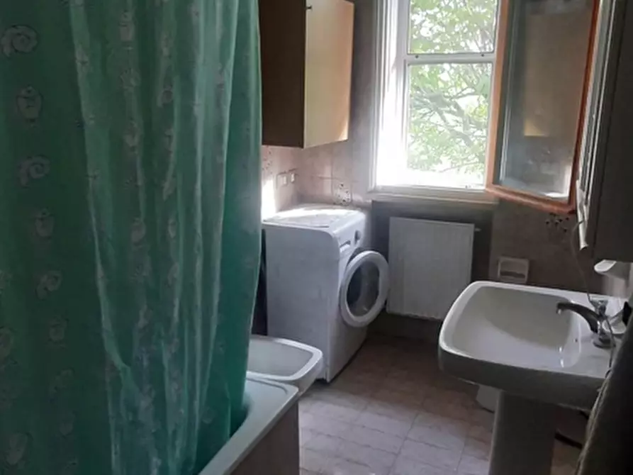 Immagine 10 di Appartamento in vendita  in Via golfarelli, 24 a Forli'