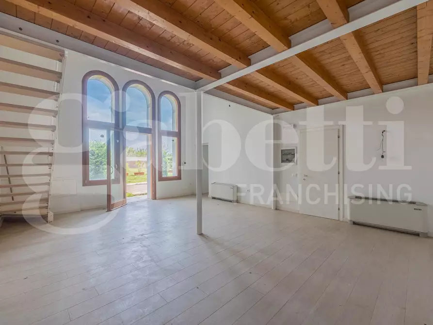 Immagine 26 di Appartamento in vendita  in Via PELLESTRINA - CALLE VIANELLI, 00 a Venezia