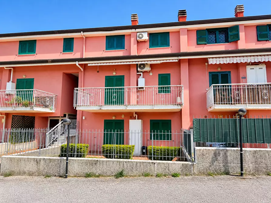Immagine 15 di Appartamento in vendita  in Via Condominio 