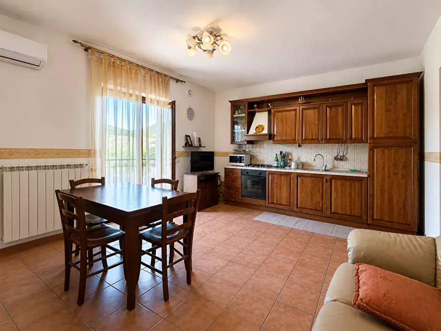 Immagine 3 di Appartamento in vendita  in Via Condominio 