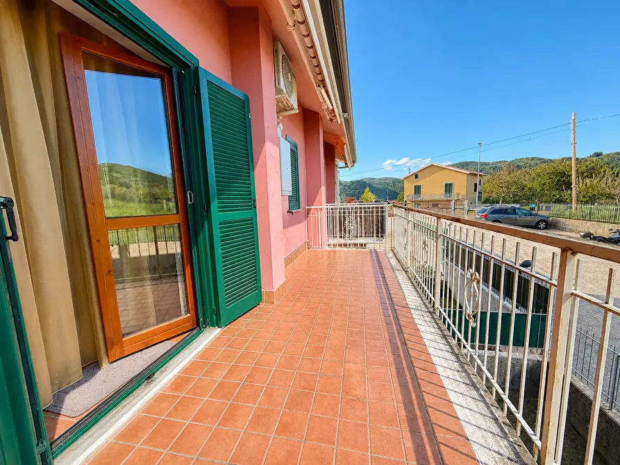 Immagine 12 di Appartamento in vendita  in Via Condominio 