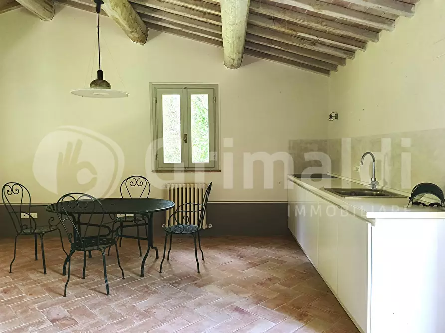 Immagine 9 di Palazzo in vendita  in Strada San Marco-Cenerente a Perugia