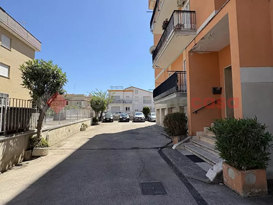 Immagine 11 di Appartamento in vendita  in Via BACHELET, 10 a Terracina