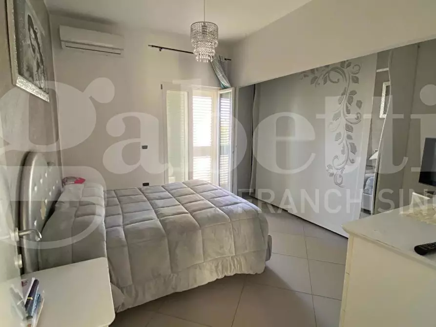 Immagine 8 di Appartamento in vendita  in Via Lungomare Sirena, 18 a Tortoreto