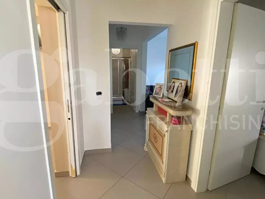 Immagine 14 di Appartamento in vendita  in Via Lungomare Sirena, 18 a Tortoreto