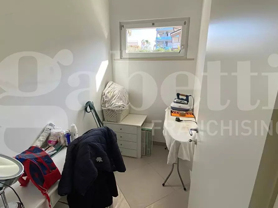 Immagine 17 di Appartamento in vendita  in Via Lungomare Sirena, 18 a Tortoreto