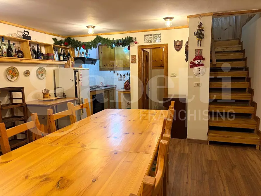 Immagine 18 di Casa bifamiliare in vendita  in Strada della Cava, 11 a Latina