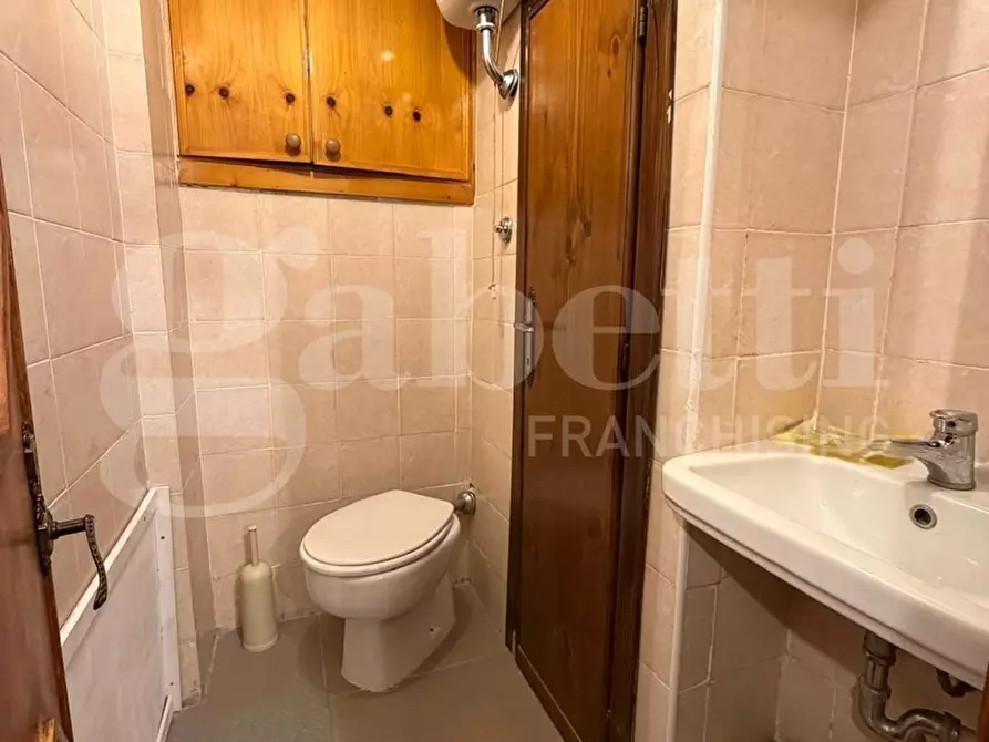 Immagine 19 di Casa bifamiliare in vendita  in Strada della Cava, 11 a Latina