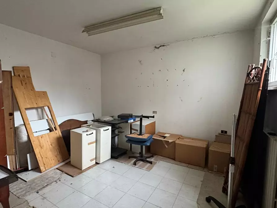 Immagine 6 di Appartamento in vendita  in Via Mincio, 2 a Tortoreto