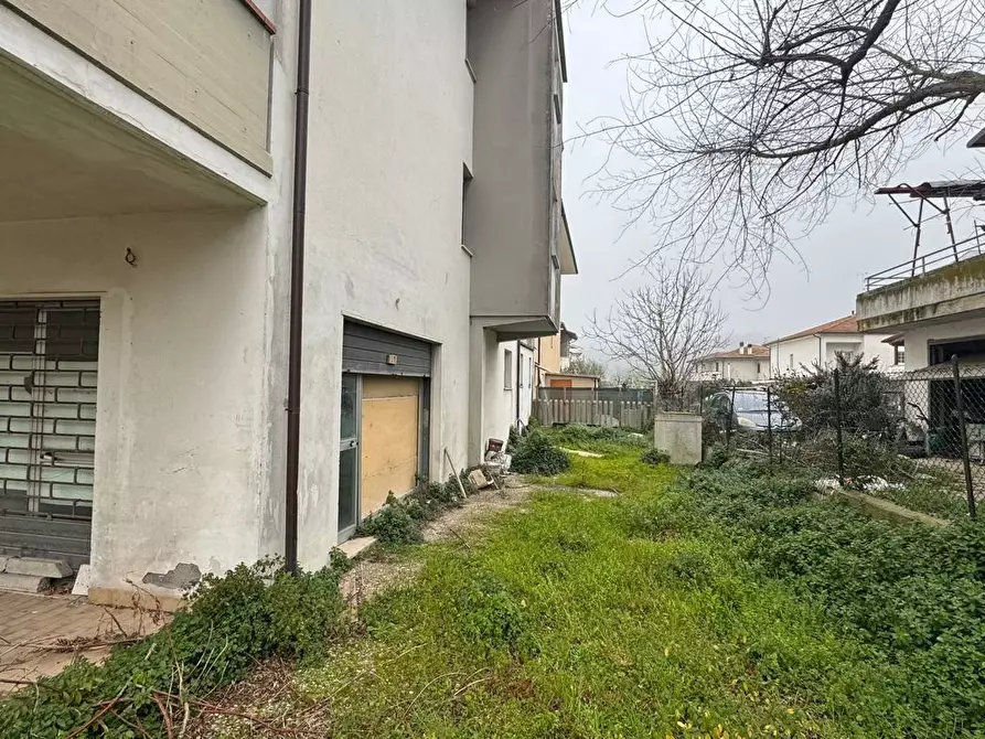 Immagine 4 di Appartamento in vendita  in Via Mincio, 2 a Tortoreto