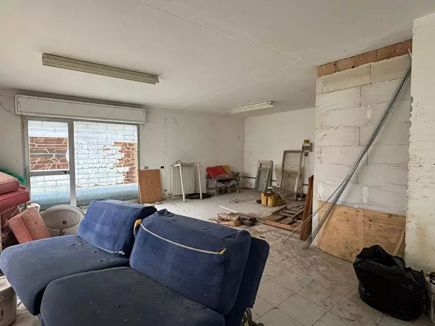 Immagine 7 di Appartamento in vendita  in Via Mincio, 2 a Tortoreto