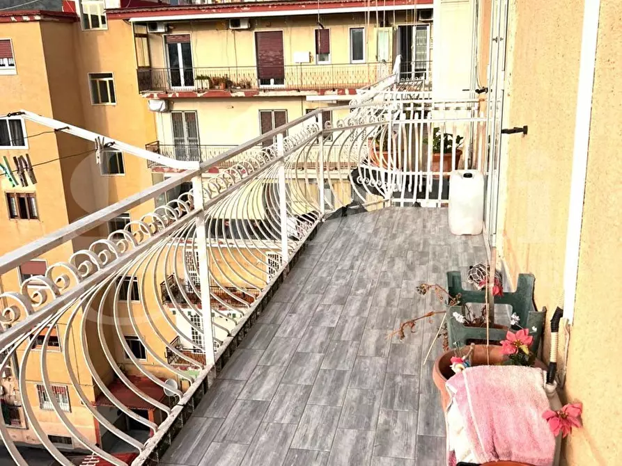 Immagine 7 di Appartamento in vendita  in Via Parmenide a Napoli