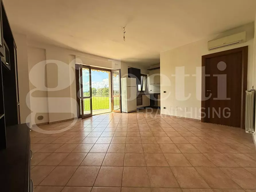 Immagine 2 di Appartamento in vendita  in Via LAGO DI GARDA, 28 a Bastia Umbra