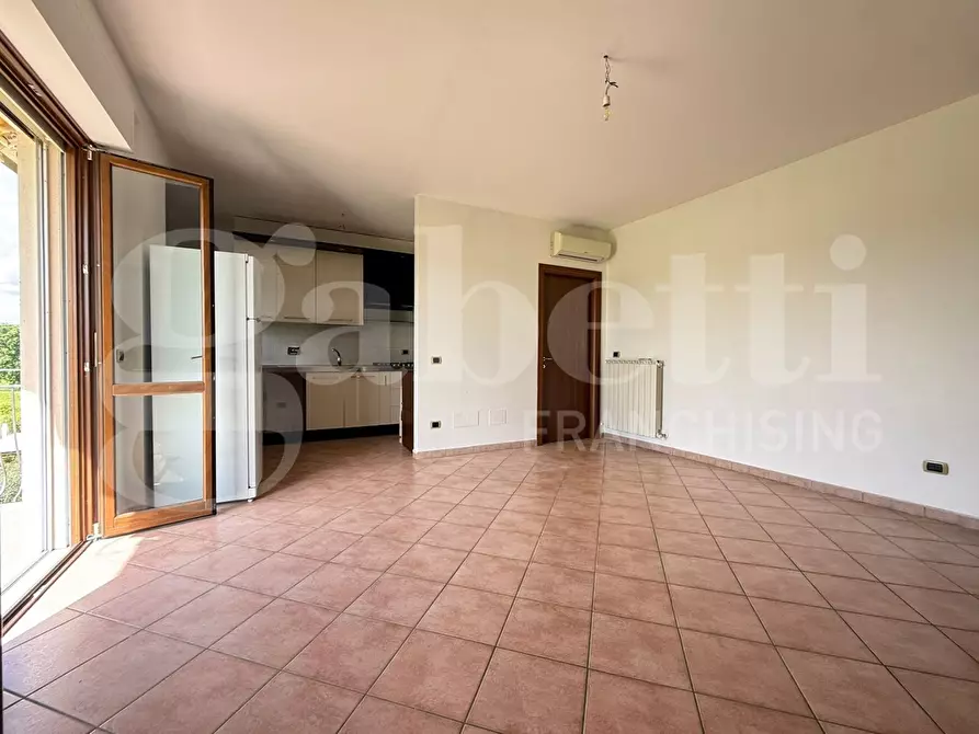 Immagine 4 di Appartamento in vendita  in Via LAGO DI GARDA, 28 a Bastia Umbra