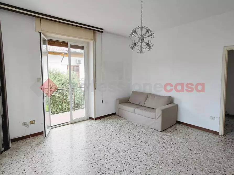 Immagine 3 di Appartamento in vendita  in Via ciro menotti, 104 a Legnano