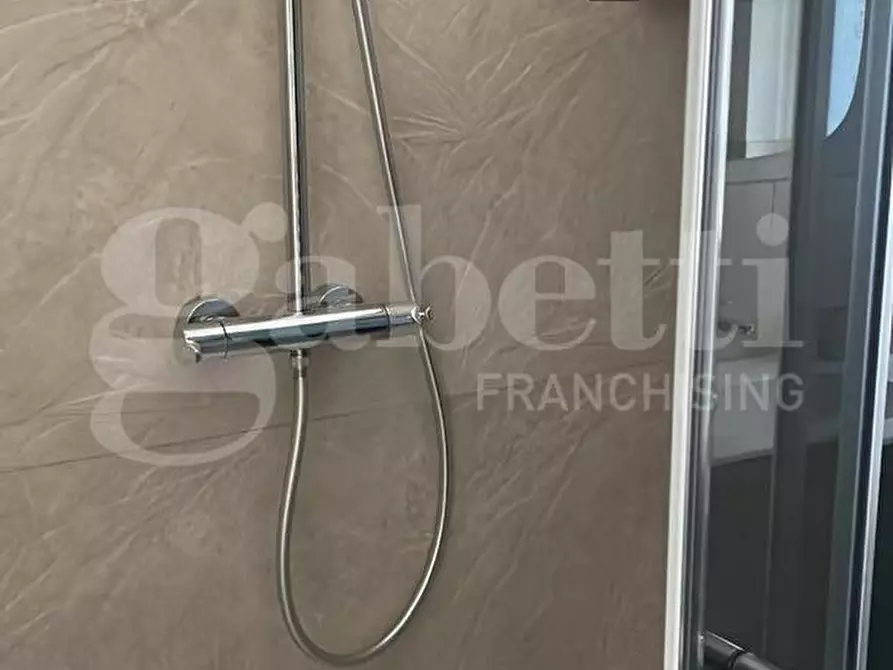 Immagine 4 di Appartamento in affitto  in Corso xxv aprile, snc a Erba