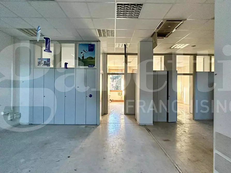 Immagine 3 di Ufficio in vendita  in Via Jussi a San Lazzaro Di Savena