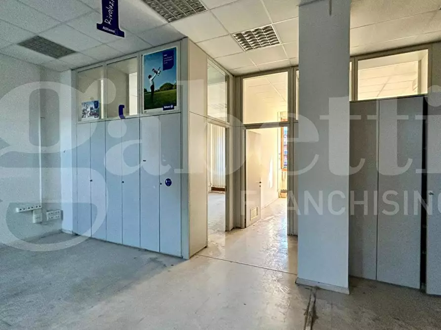 Immagine 4 di Ufficio in vendita  in Via Jussi a San Lazzaro Di Savena