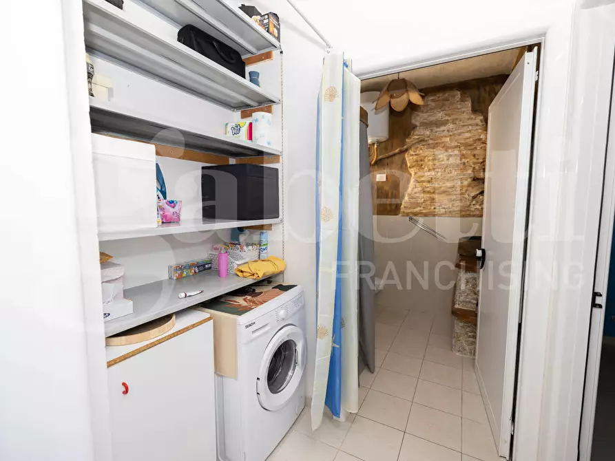 Immagine 11 di Appartamento in vendita  in Via D.S. OTTAVIANO, 114 a Ragusa