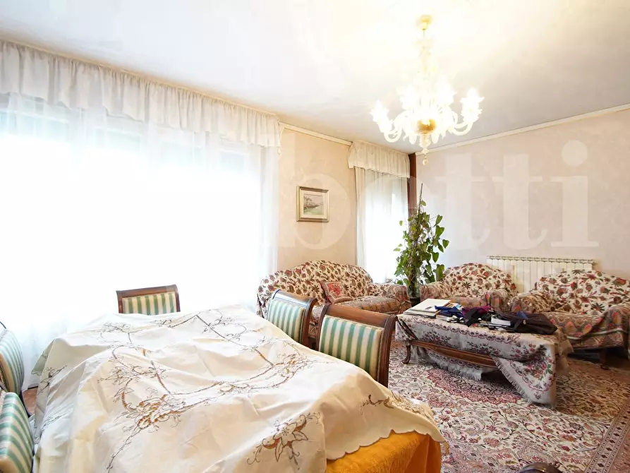 Immagine 3 di Appartamento in vendita  in Viale San Marco, . a Venezia